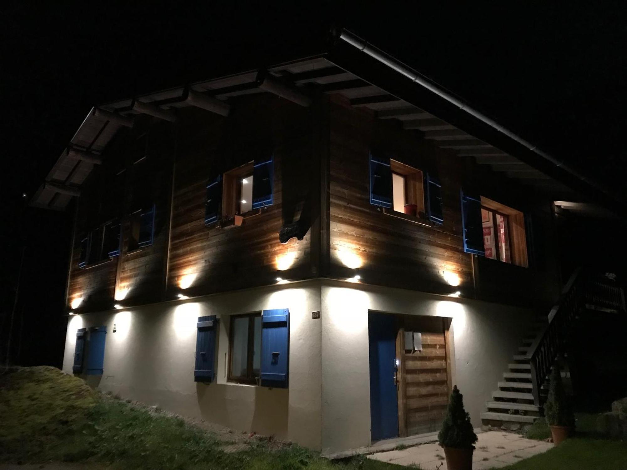 B&B Chalet Les Frenes Chamonix Rum bild